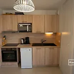 Riboleys Klimatisiertes T3 100 M Vom Apartment
