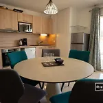 Apartment Riboleys Klimatisiertes T3 100 M Vom *