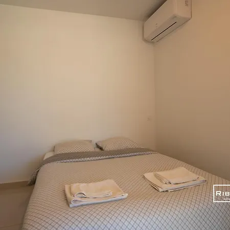 Grand T3 Neuf Climatise Avec Wifi A 100m De La * Vias