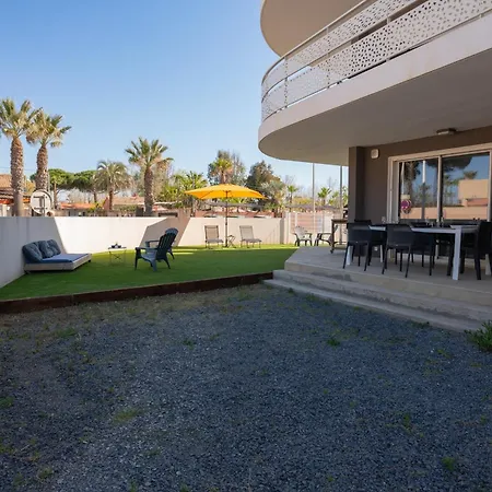 Grand T3 Neuf Climatise Avec Wifi A 100m De La Apartment *